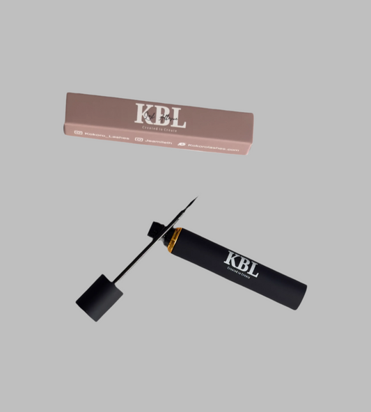 Lash Adhesive